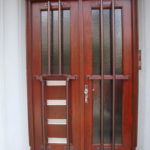 Restaurované vstupní dveře